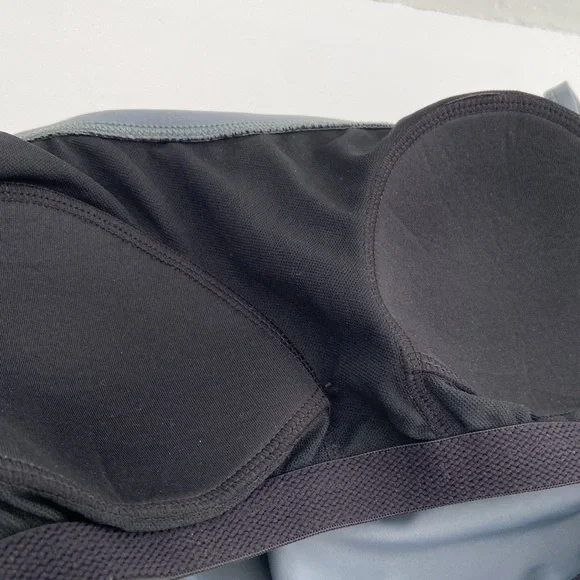 New With Tags Womens Grey Two-Piece Tankini Top Bathing Suit Size M - Picture 9 of 11